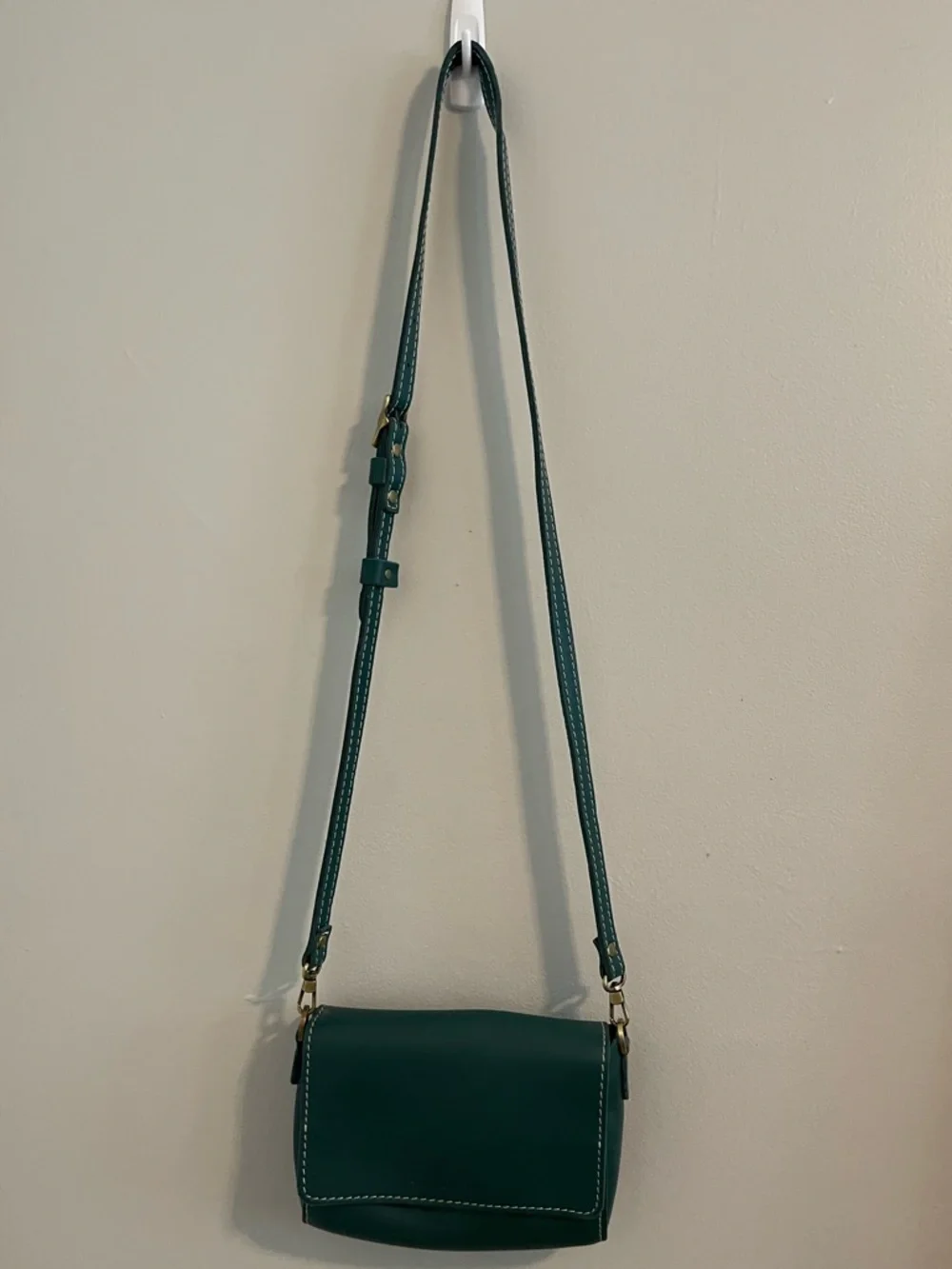 Portland Leather Peacock Metro Mini Crossbody Purse - Picture 4 of 7